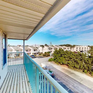 https://sandprints-d2.panamacity-beachhotels.com